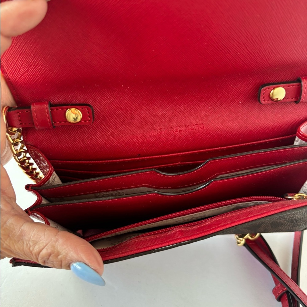 Limited edition Michael Kors Brown and Red Heart Crossbody Bag - Picture 3 of 7